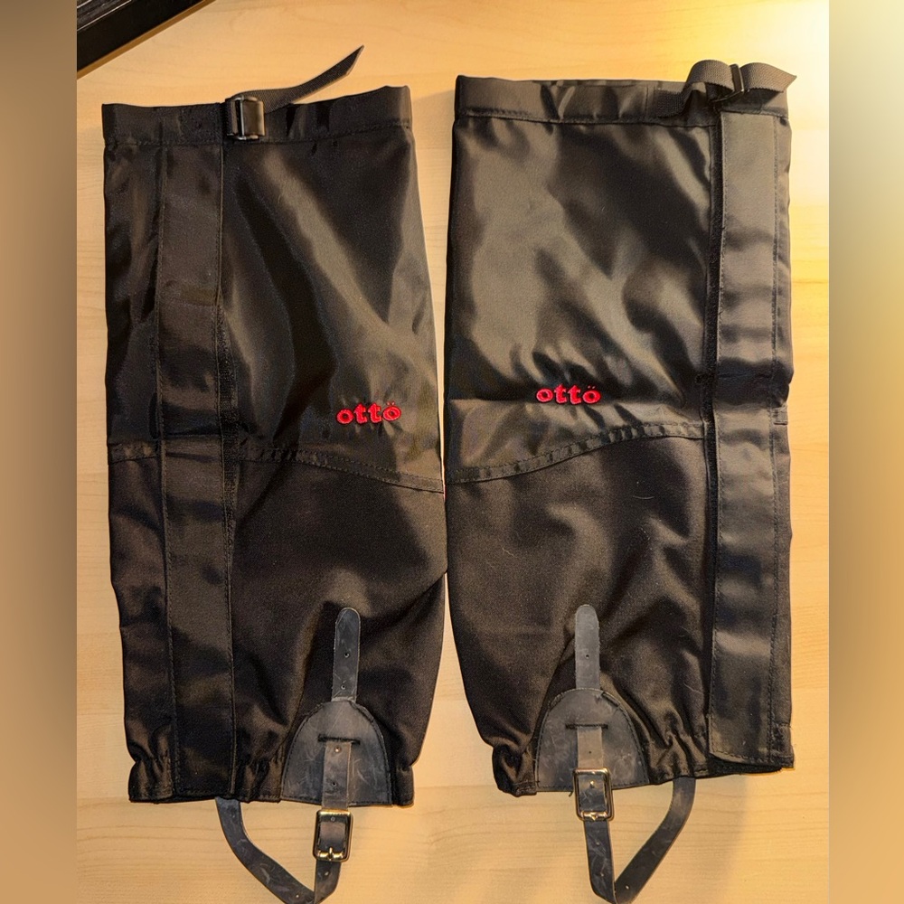 NWOT Otto MEN’s L Gaiters